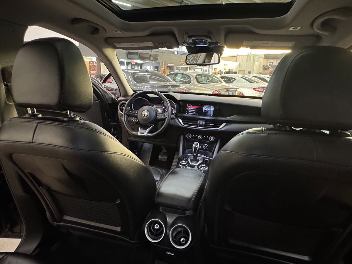 2021 Alfa Romeo Stelvio Sport Base photo 36