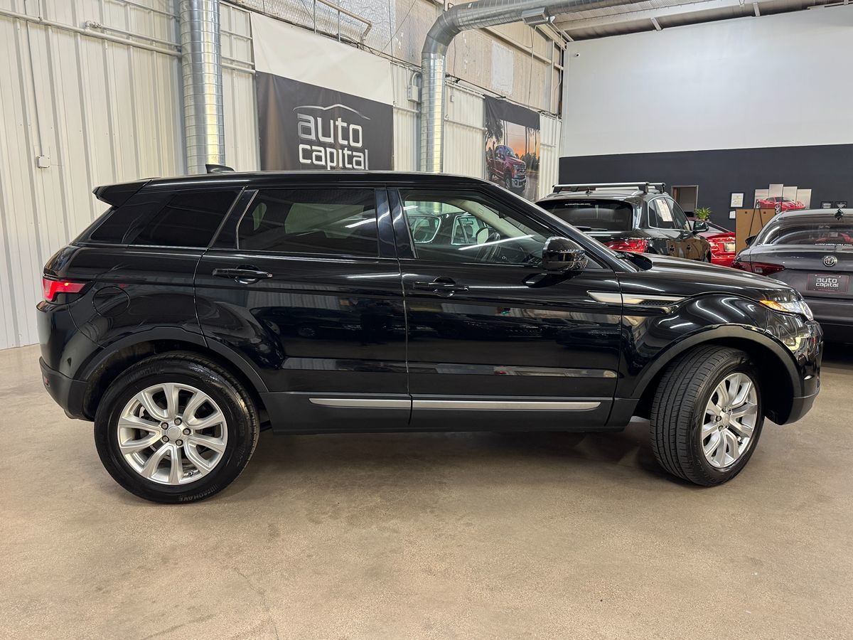 2018 Land Rover Range Rover Evoque SE photo 4