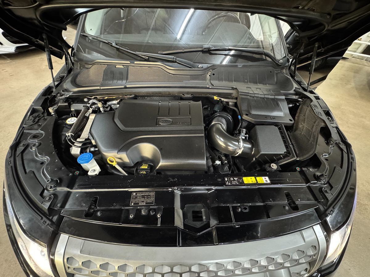 2018 Land Rover Range Rover Evoque SE photo 27