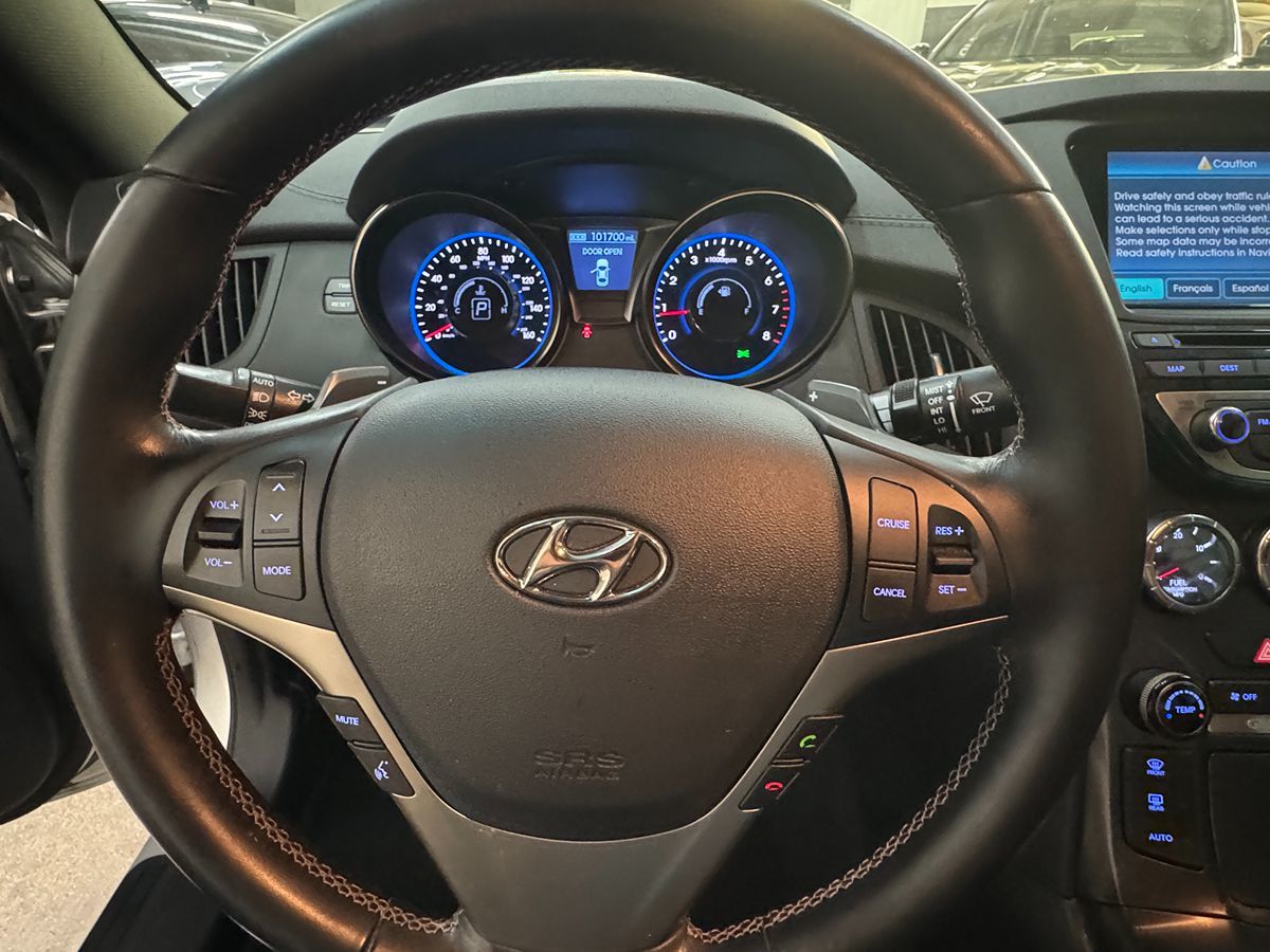 2013 Hyundai Genesis Coupe 2.0T Premium photo 14