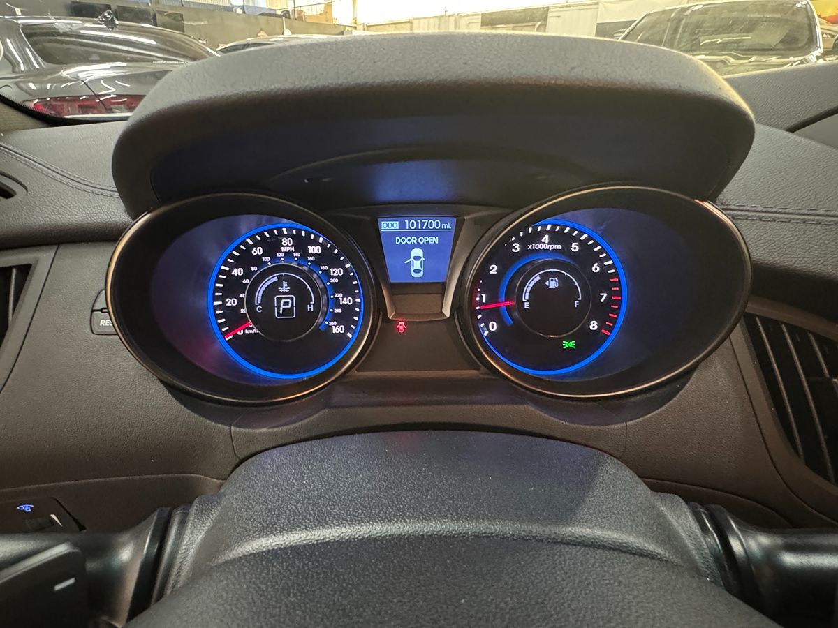 2013 Hyundai Genesis Coupe 2.0T Premium photo 16