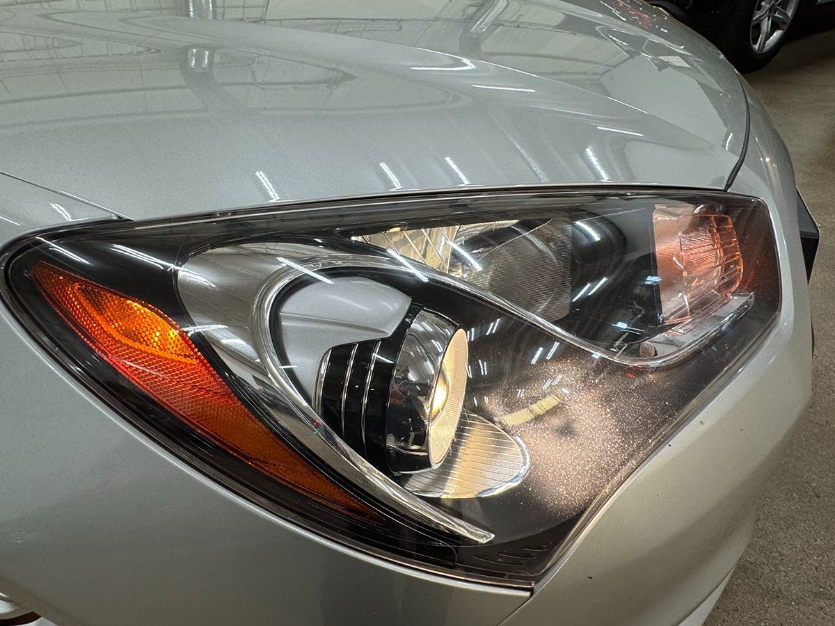 2013 Hyundai Genesis Coupe 2.0T Premium photo 29