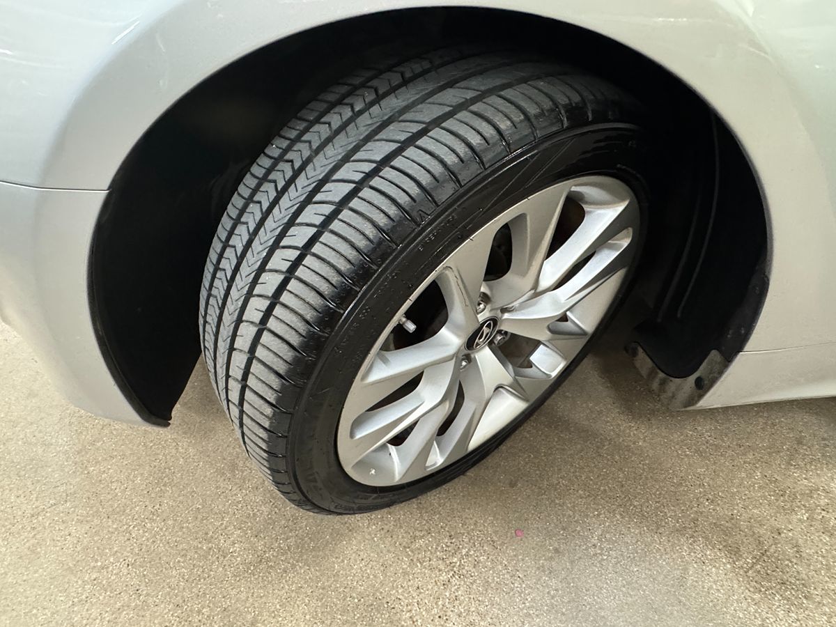 2013 Hyundai Genesis Coupe 2.0T Premium photo 37