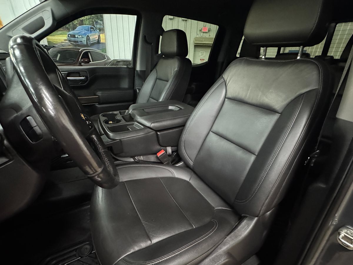 2021 Chevrolet Silverado 1500 LT Texas Edition photo 12