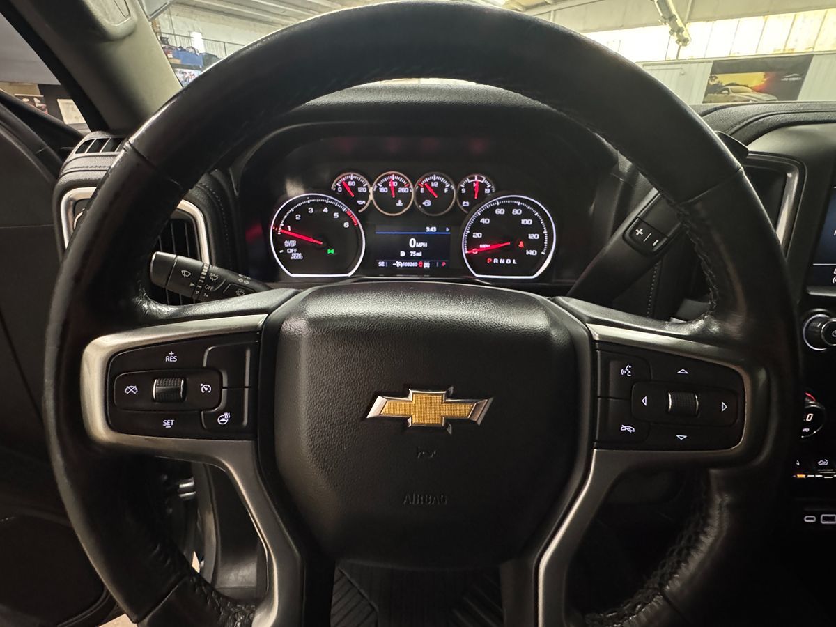 2021 Chevrolet Silverado 1500 LT Texas Edition photo 14