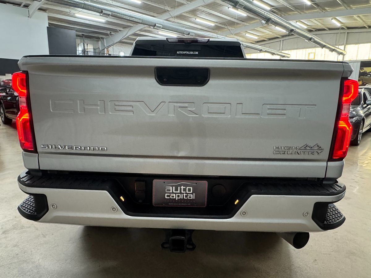 2021 Chevrolet Silverado 3500HD High Country photo 6