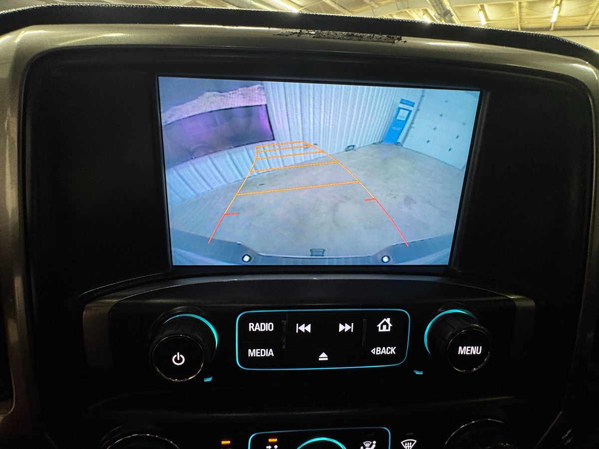 2015 Chevrolet Silverado LTZ 2500HD photo 21