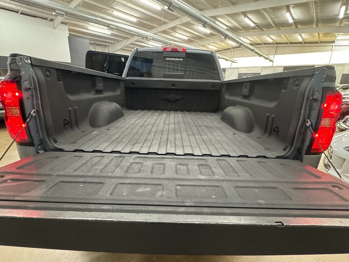 2015 Chevrolet Silverado LTZ 2500HD photo 27