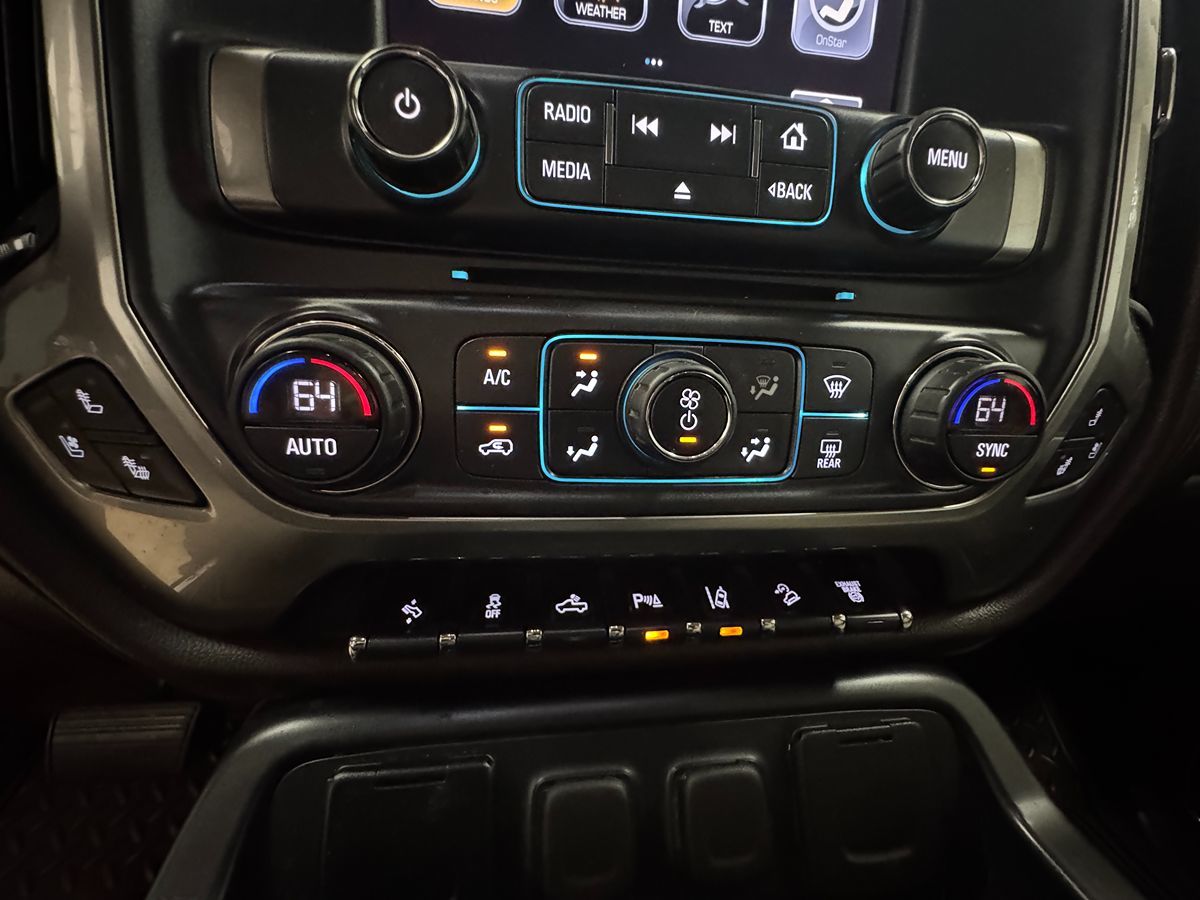 2017 Chevrolet Silverado 3500HD LTZ photo 20