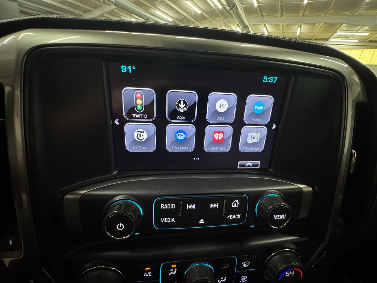 2017 Chevrolet Silverado 3500HD LTZ photo 28