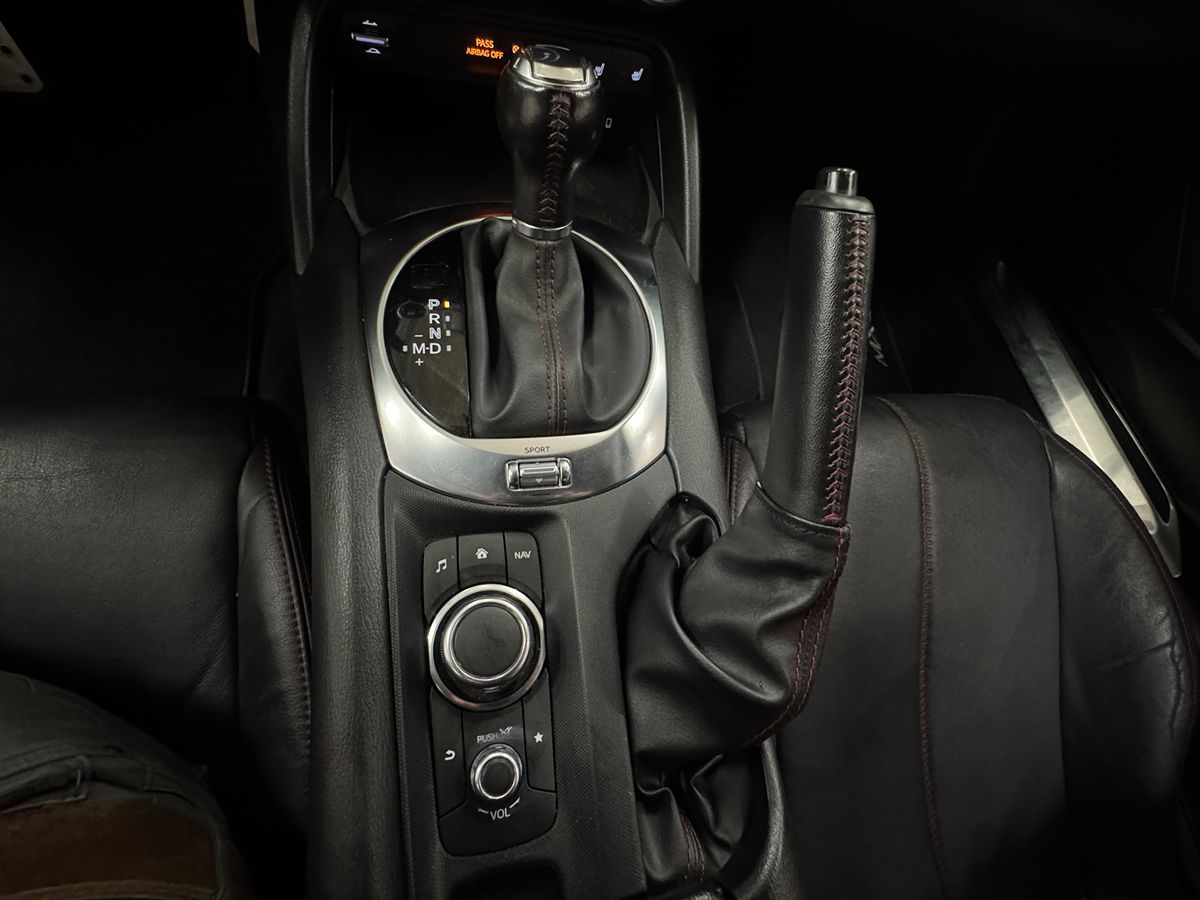 2018 Mazda MX-5 Miata Miata RF Grand Touring photo 15