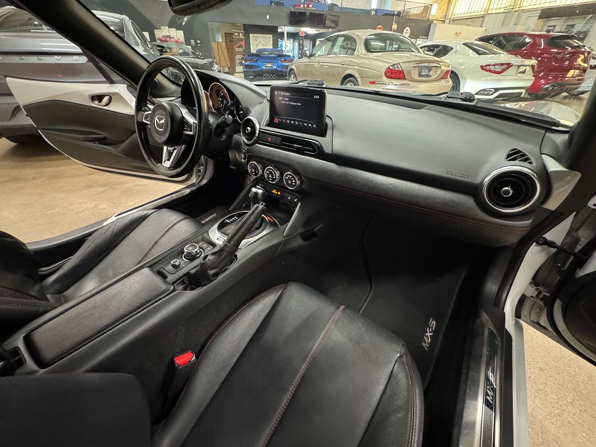 2018 Mazda MX-5 Miata Miata RF Grand Touring photo 21