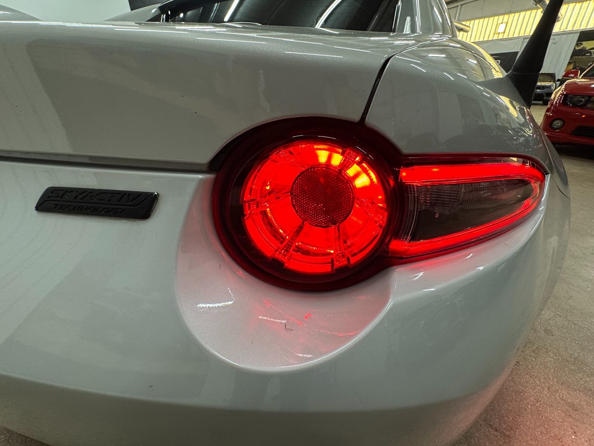 2018 Mazda MX-5 Miata Miata RF Grand Touring photo 34