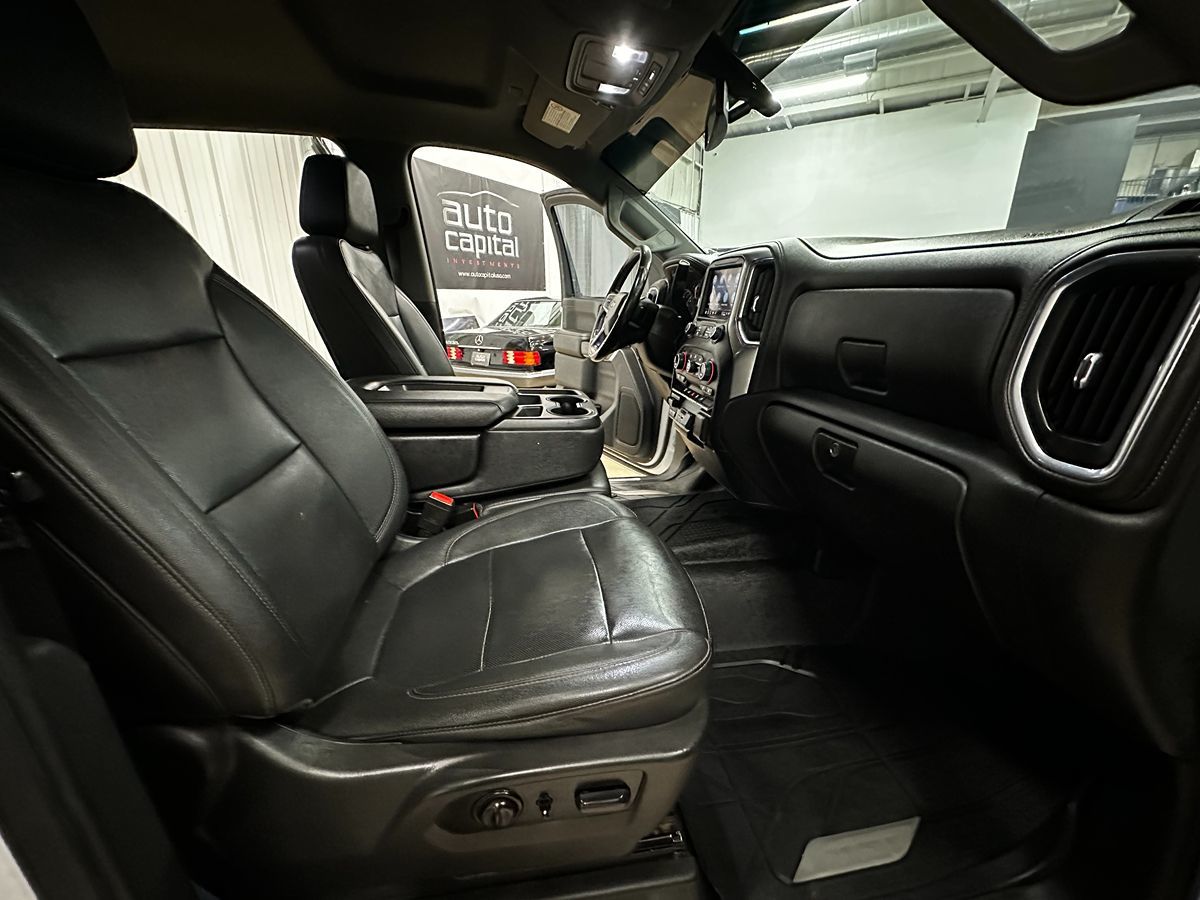 2022 Chevrolet Silverado 3500HD LTZ photo 25