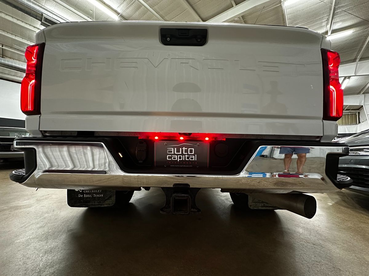 2022 Chevrolet Silverado 3500HD LTZ photo 5