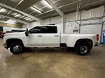 2022 Chevrolet Silverado 3500HD LTZ photo 32