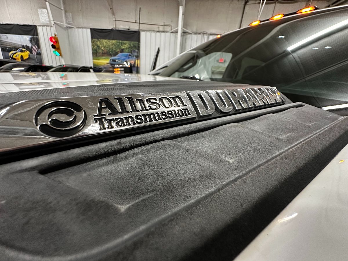 2022 Chevrolet Silverado 3500HD LTZ photo 28