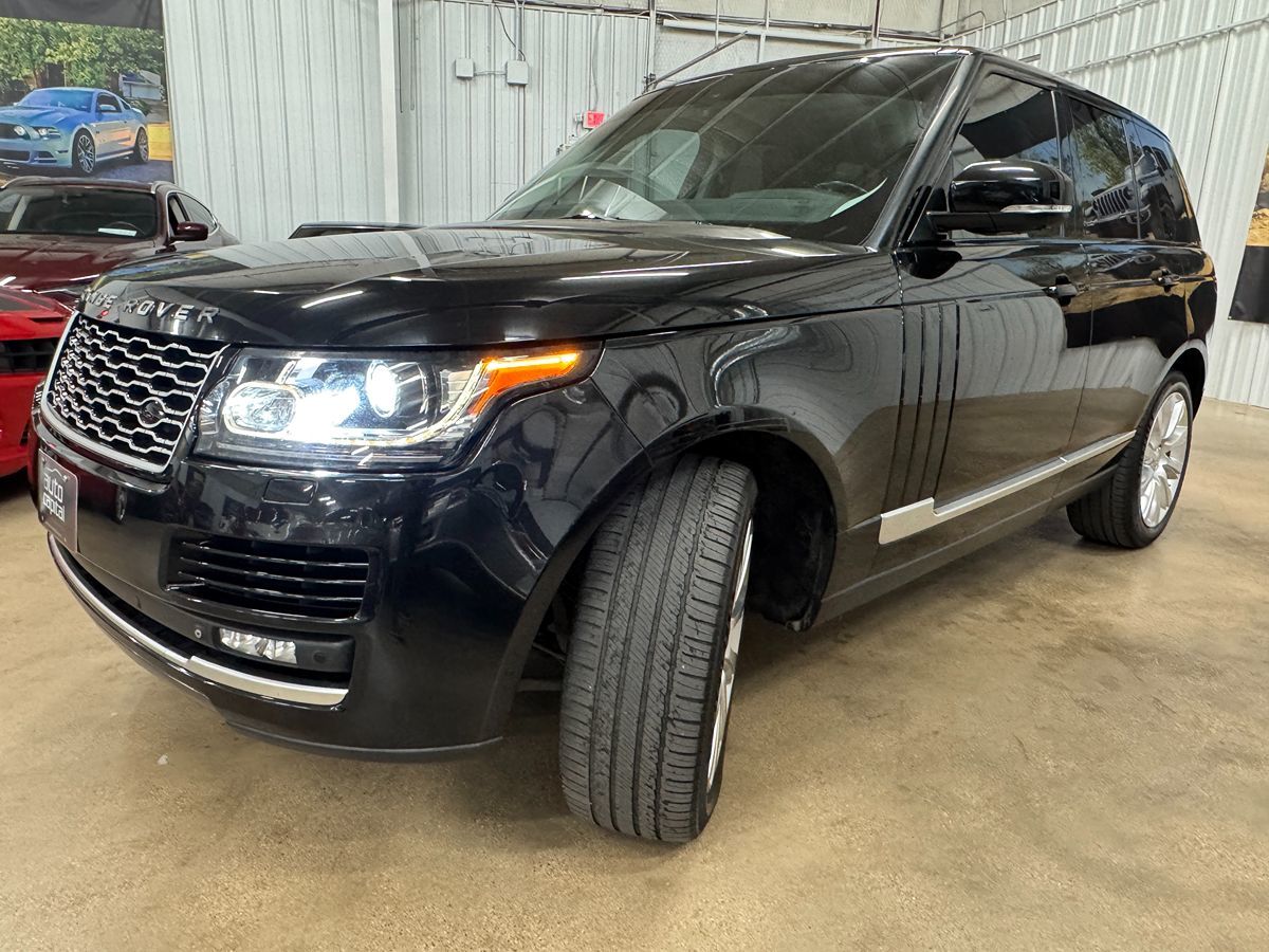 2015 Land Rover Range Rover SuperCharged photo 3