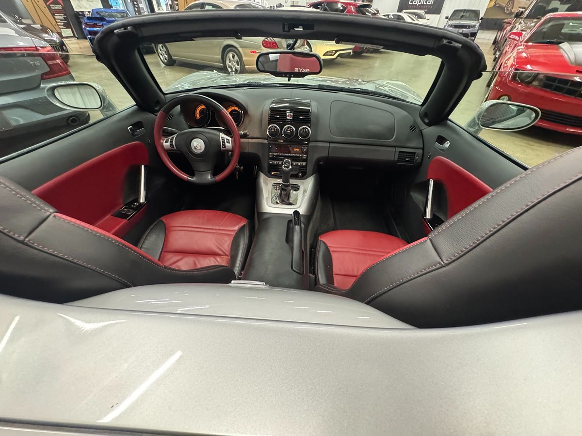 2008 Saturn Sky Turbo Convertible photo 28