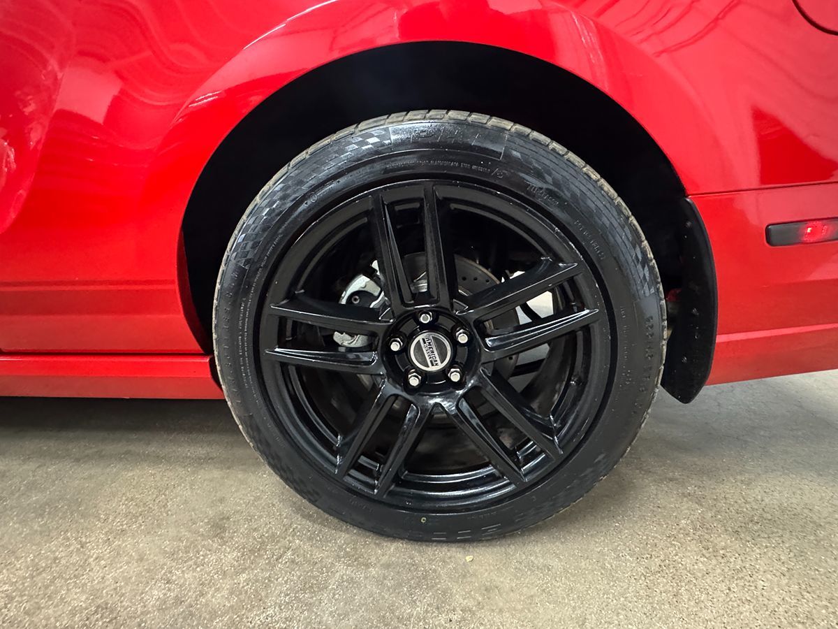 2013 Ford Mustang GT California Special photo 26