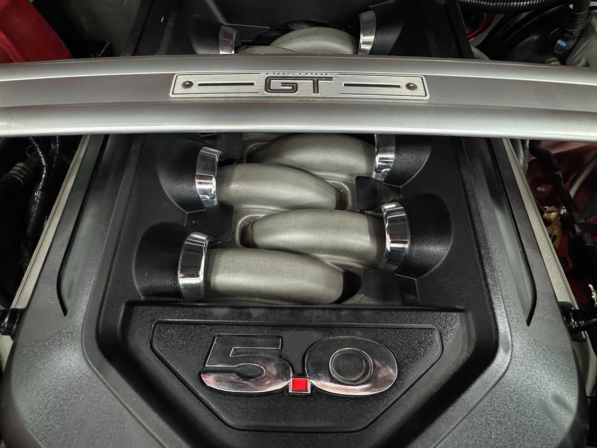2013 Ford Mustang GT California Special photo 24
