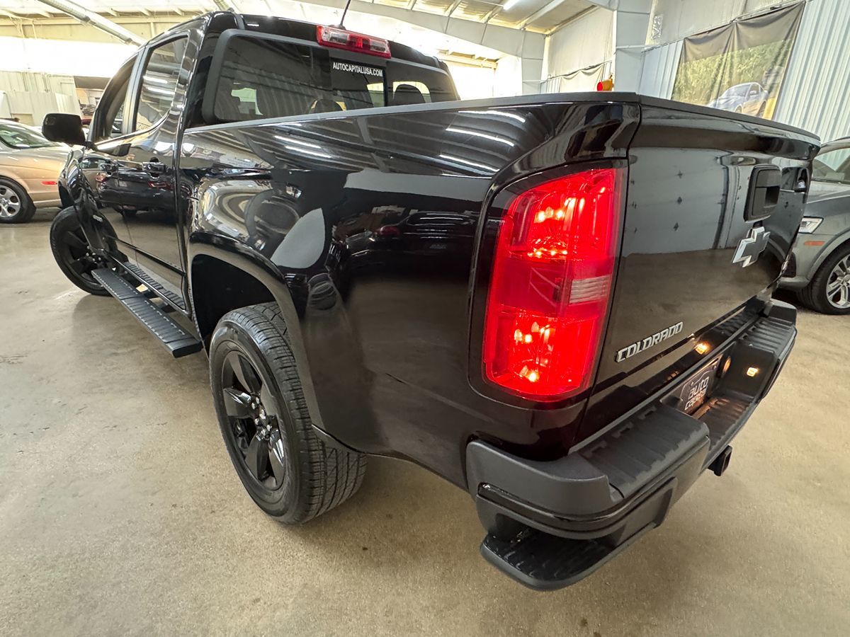 2016 Chevrolet Colorado LT photo 3