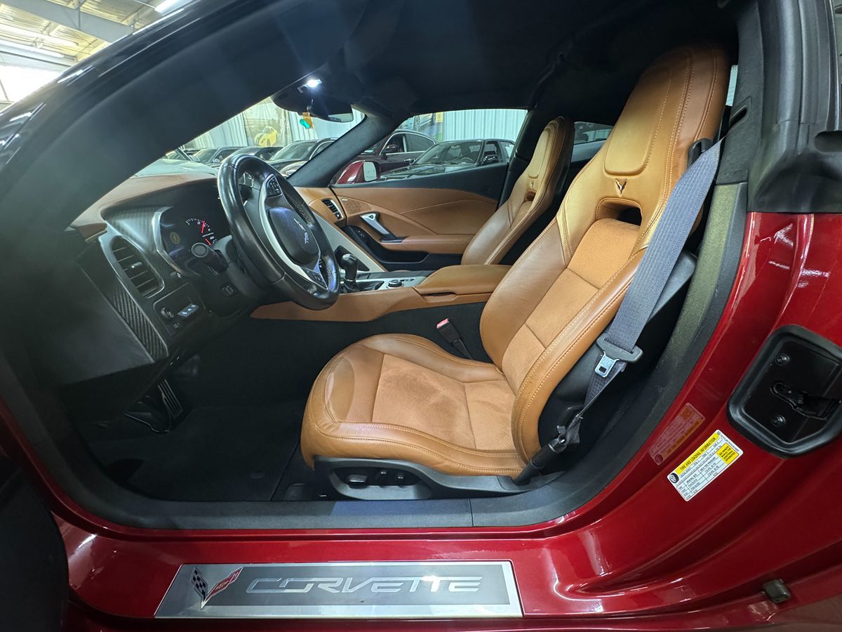 2014 Chevrolet Corvette Stingray Z51 3LT photo 12