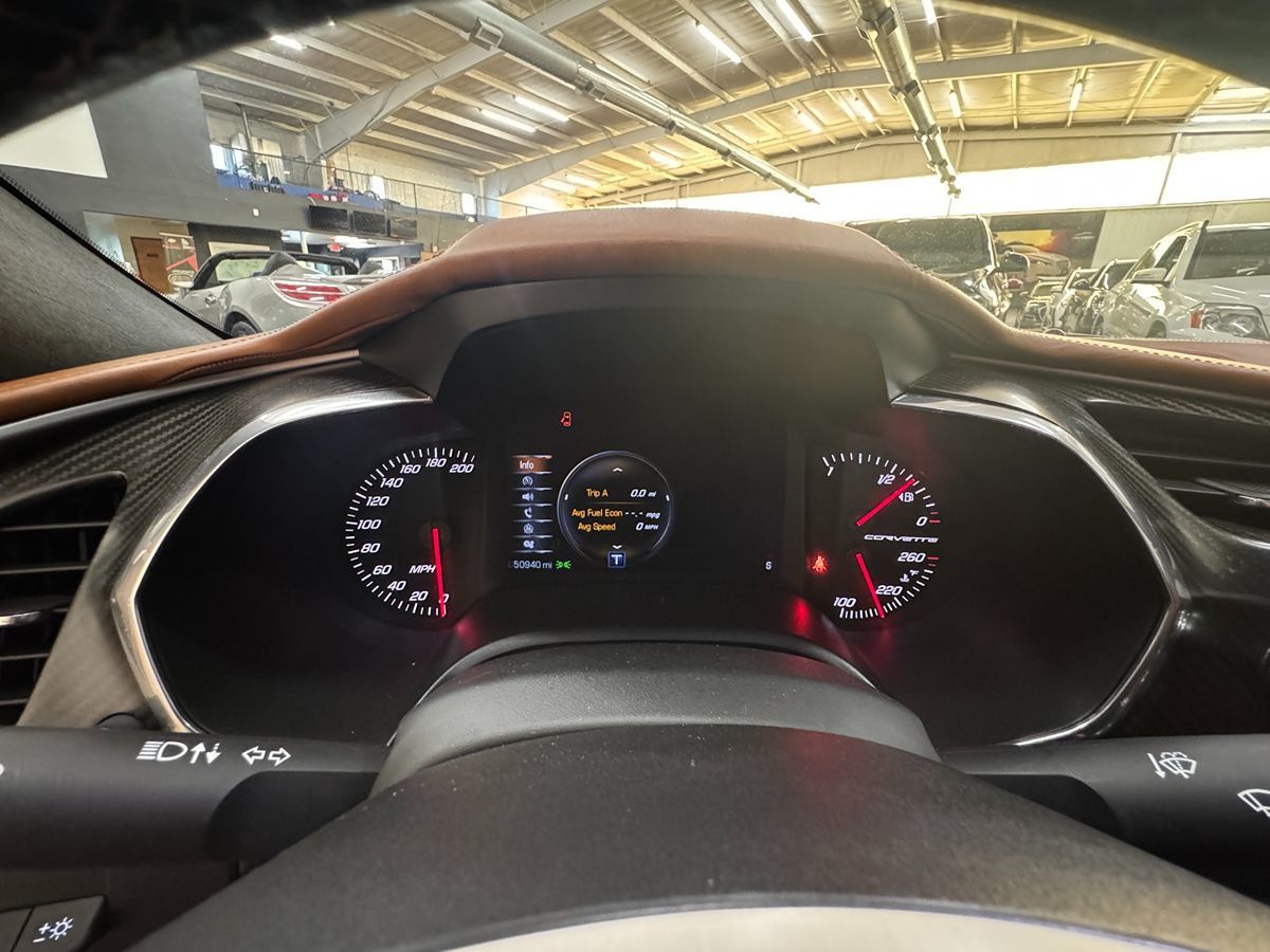 2014 Chevrolet Corvette Stingray Z51 3LT photo 17