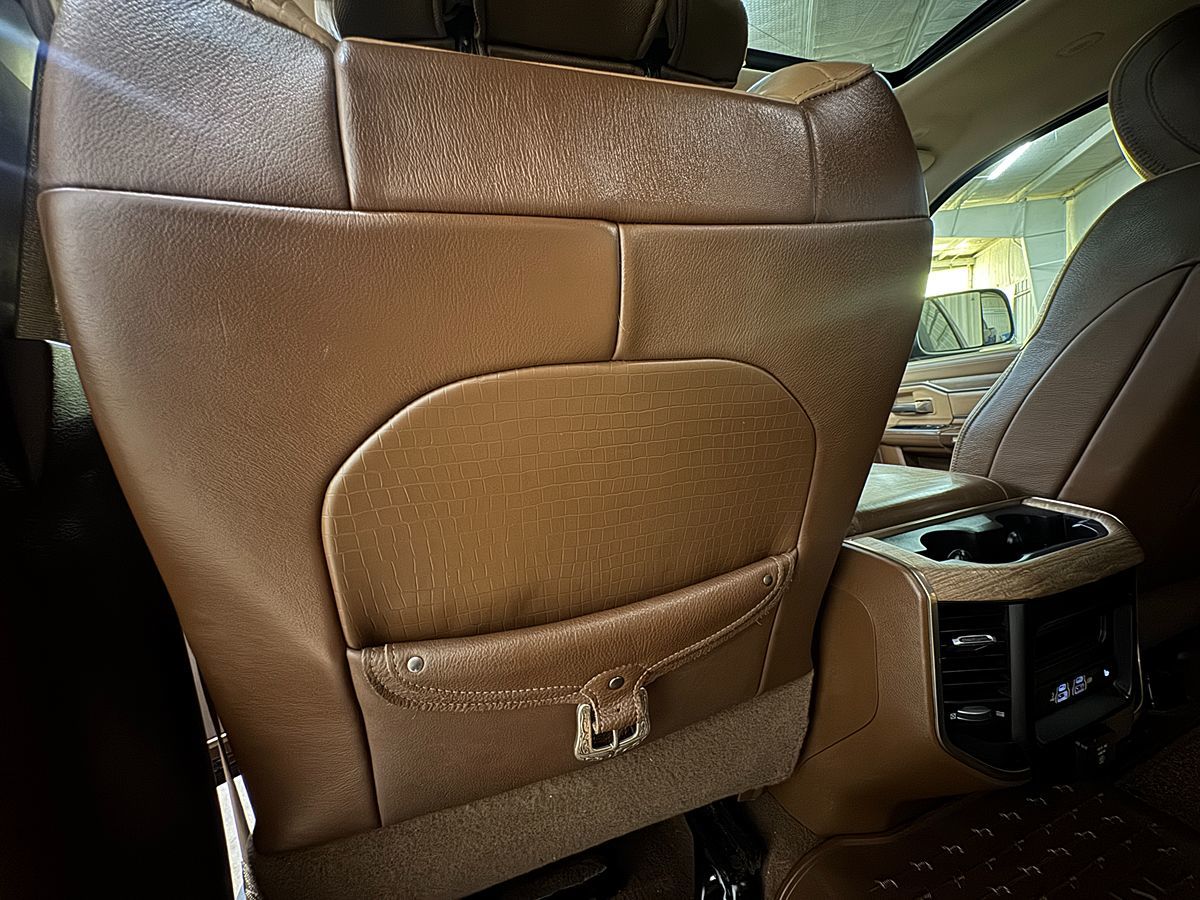 2020 Ram 2500 Longhorn photo 4