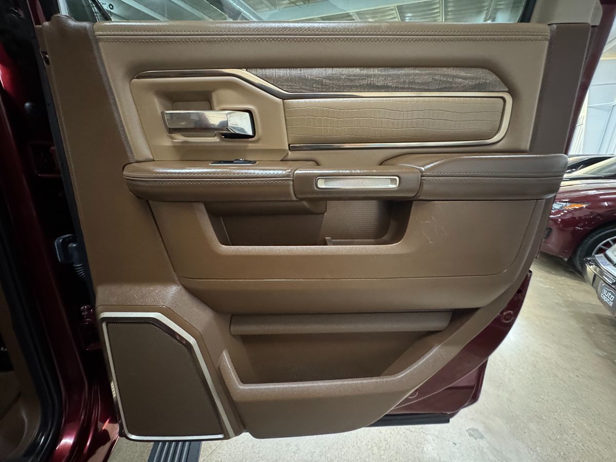 2020 Ram 2500 Longhorn photo 6