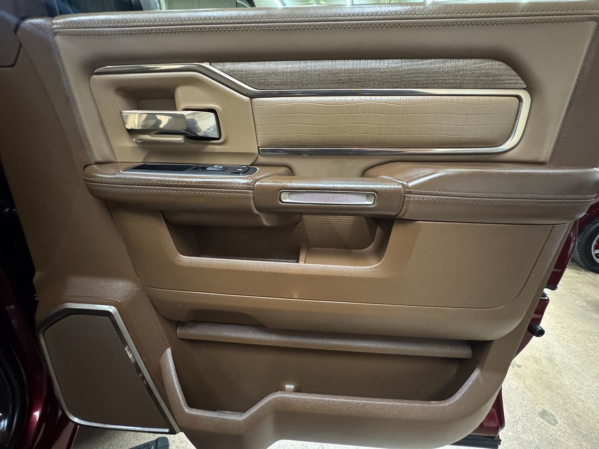 2020 Ram 2500 Longhorn photo 9