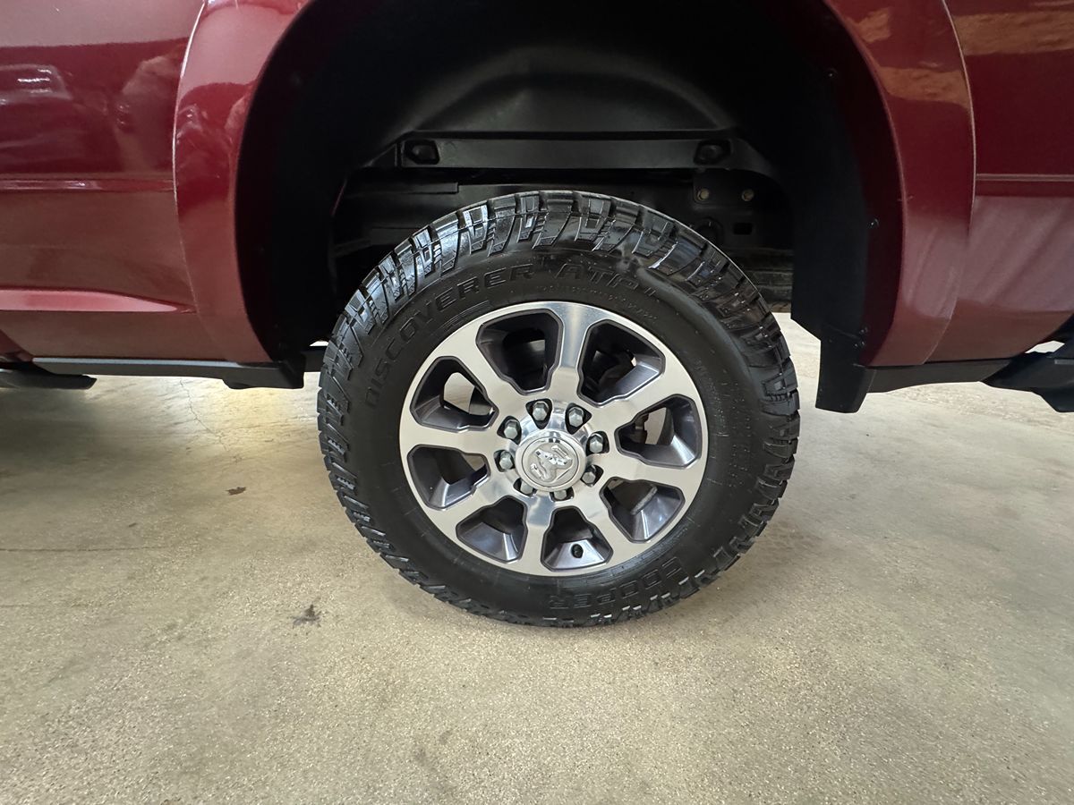 2020 Ram 2500 Longhorn photo 22