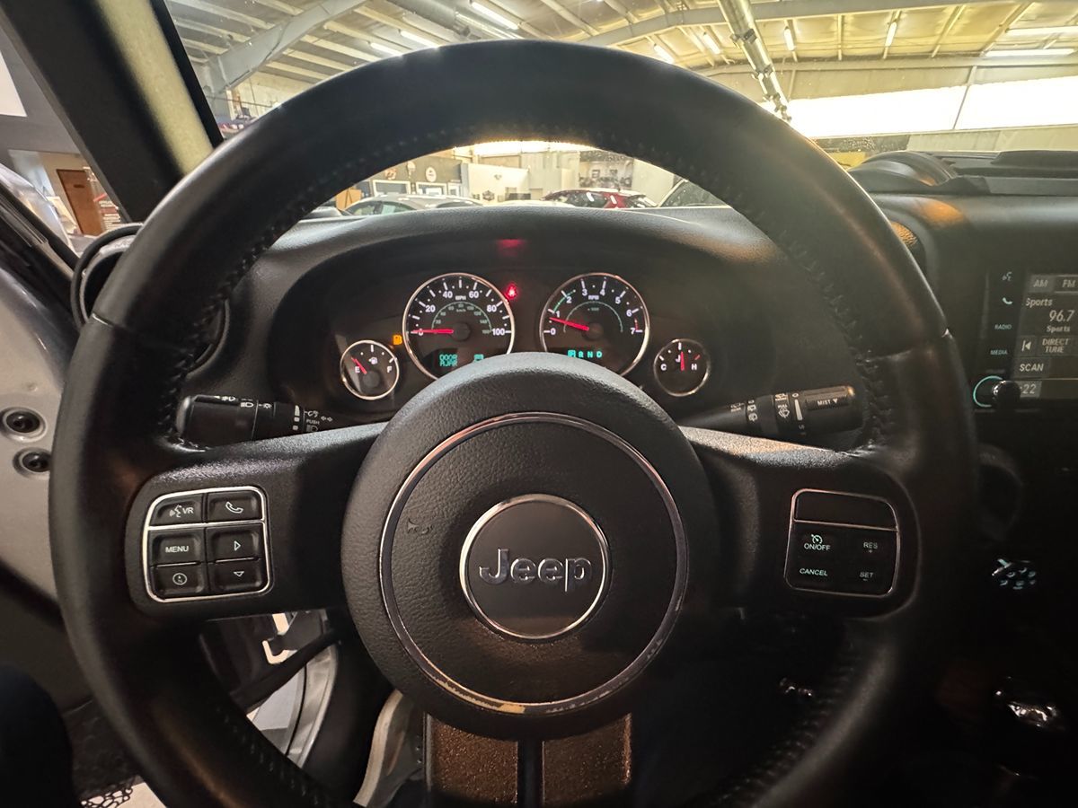 2015 Jeep Wrangler Willys Wheeler photo 13
