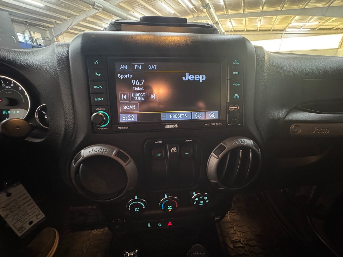 2015 Jeep Wrangler Willys Wheeler photo 16