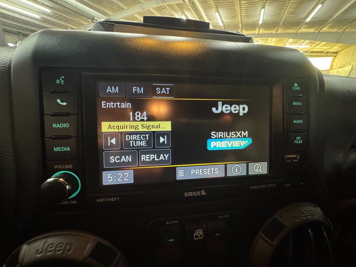 2015 Jeep Wrangler Willys Wheeler photo 18