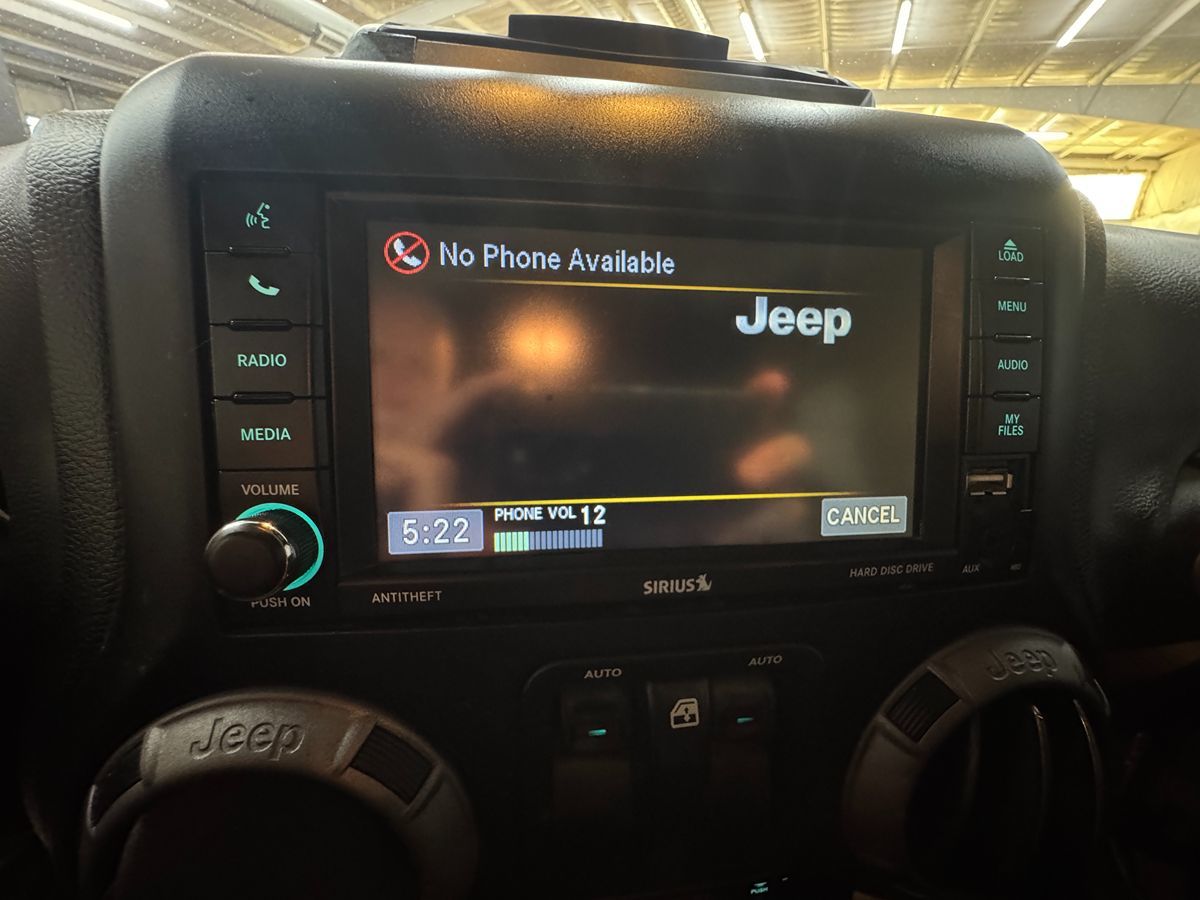 2015 Jeep Wrangler Willys Wheeler photo 19