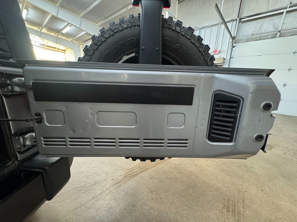 2015 Jeep Wrangler Willys Wheeler photo 22