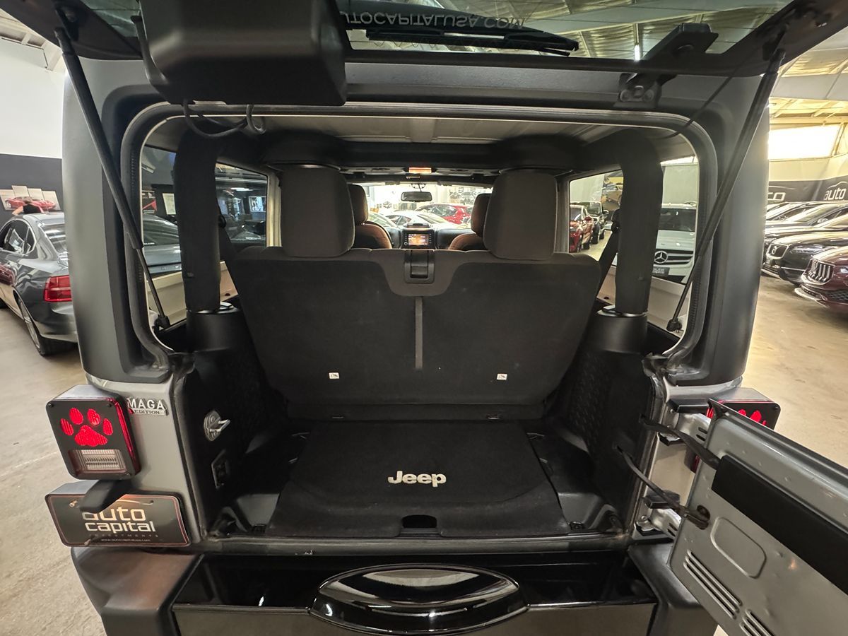 2015 Jeep Wrangler Willys Wheeler photo 23