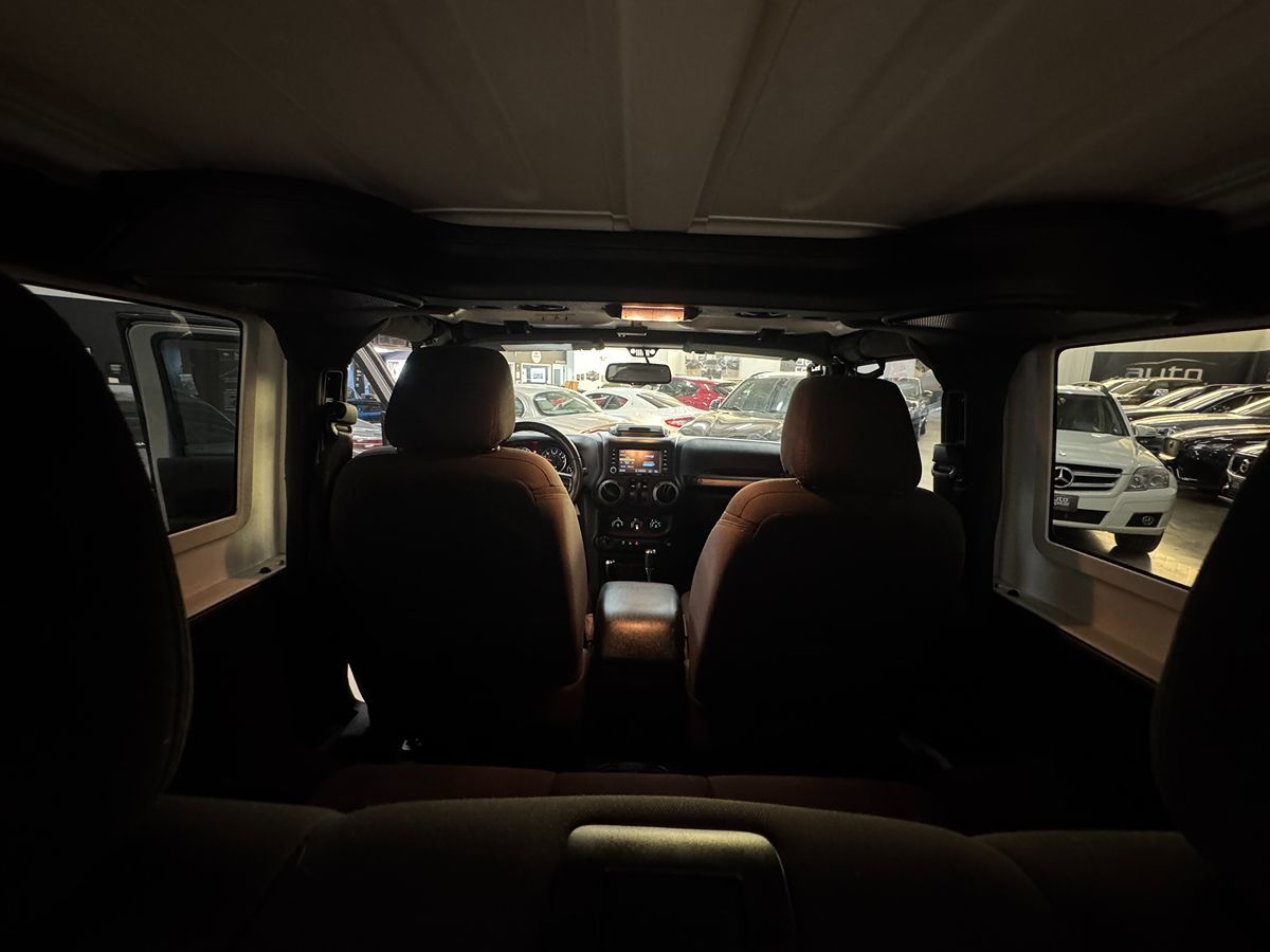 2015 Jeep Wrangler Willys Wheeler photo 24