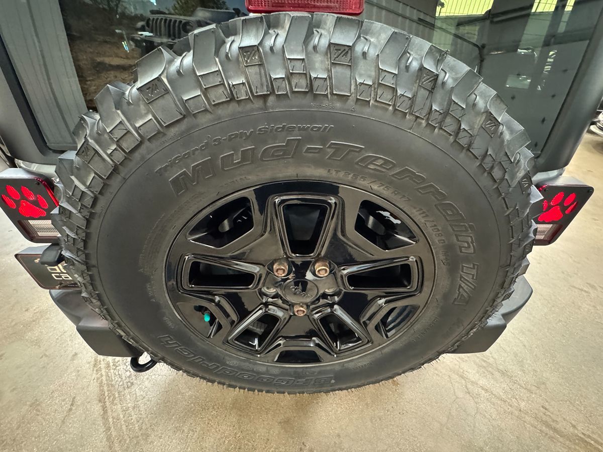 2015 Jeep Wrangler Willys Wheeler photo 31