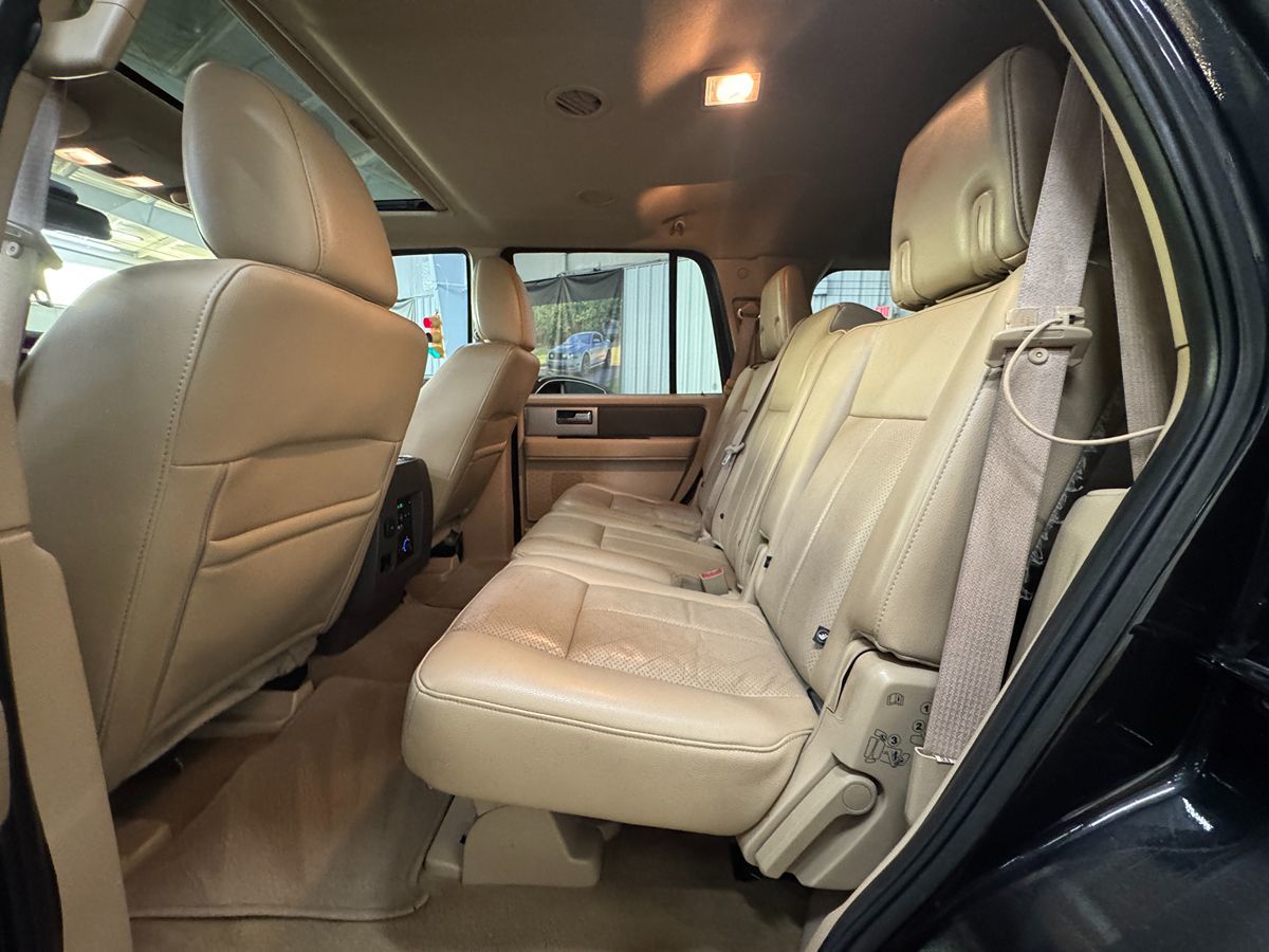 2013 Ford Expedition XLT King Ranch photo 25