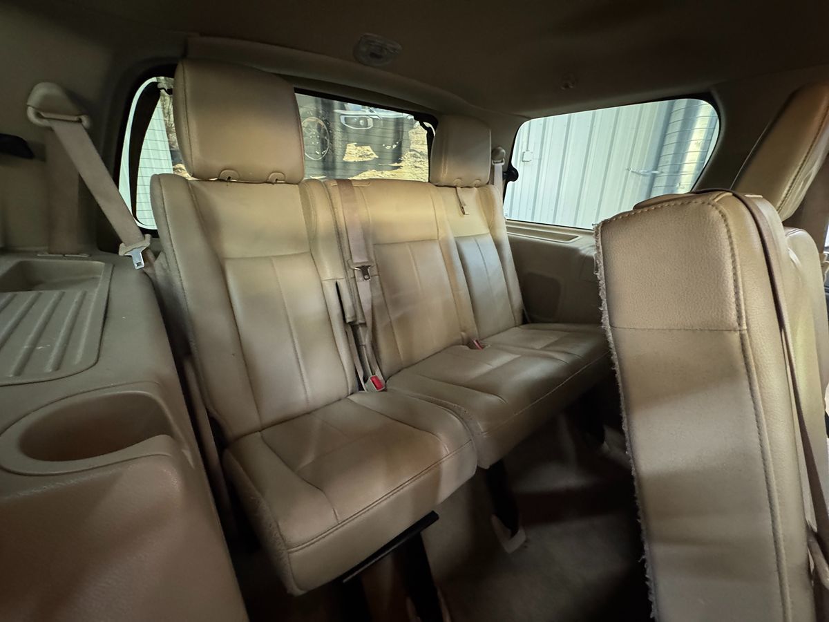 2013 Ford Expedition XLT King Ranch photo 32
