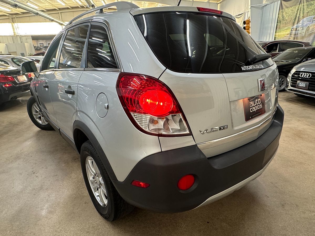 2009 Saturn Vue XE photo 2