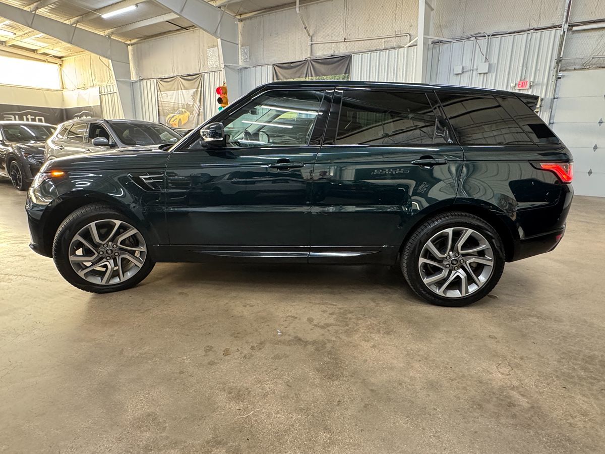 2020 Land Rover Range Rover Sport HSE photo 3