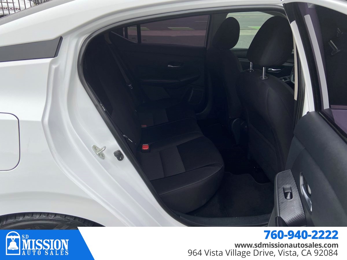 2022 Nissan Sentra SV - Photo 14