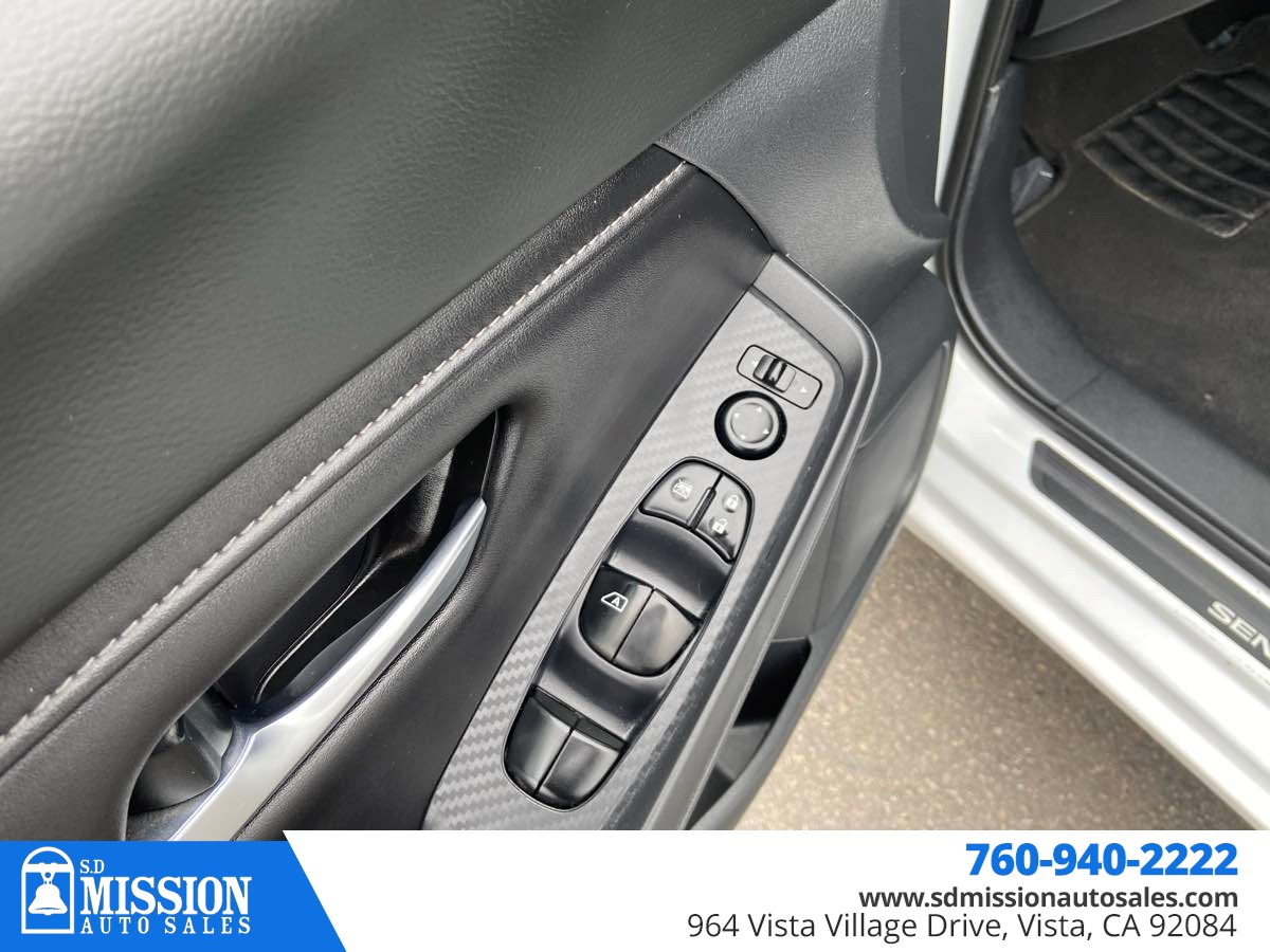 2022 Nissan Sentra SV - Photo 11