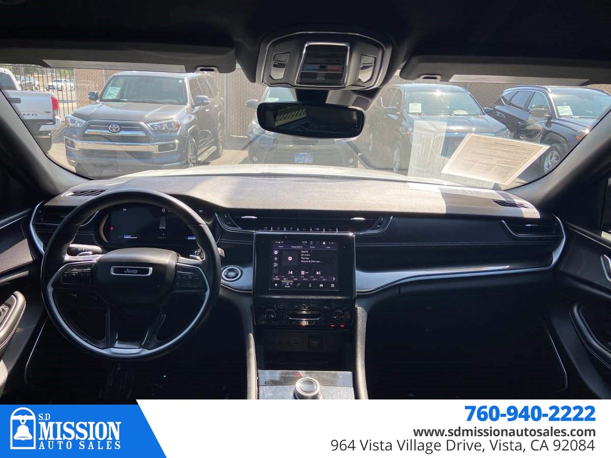 2021 Jeep Grand Cherokee Altitude photo 14