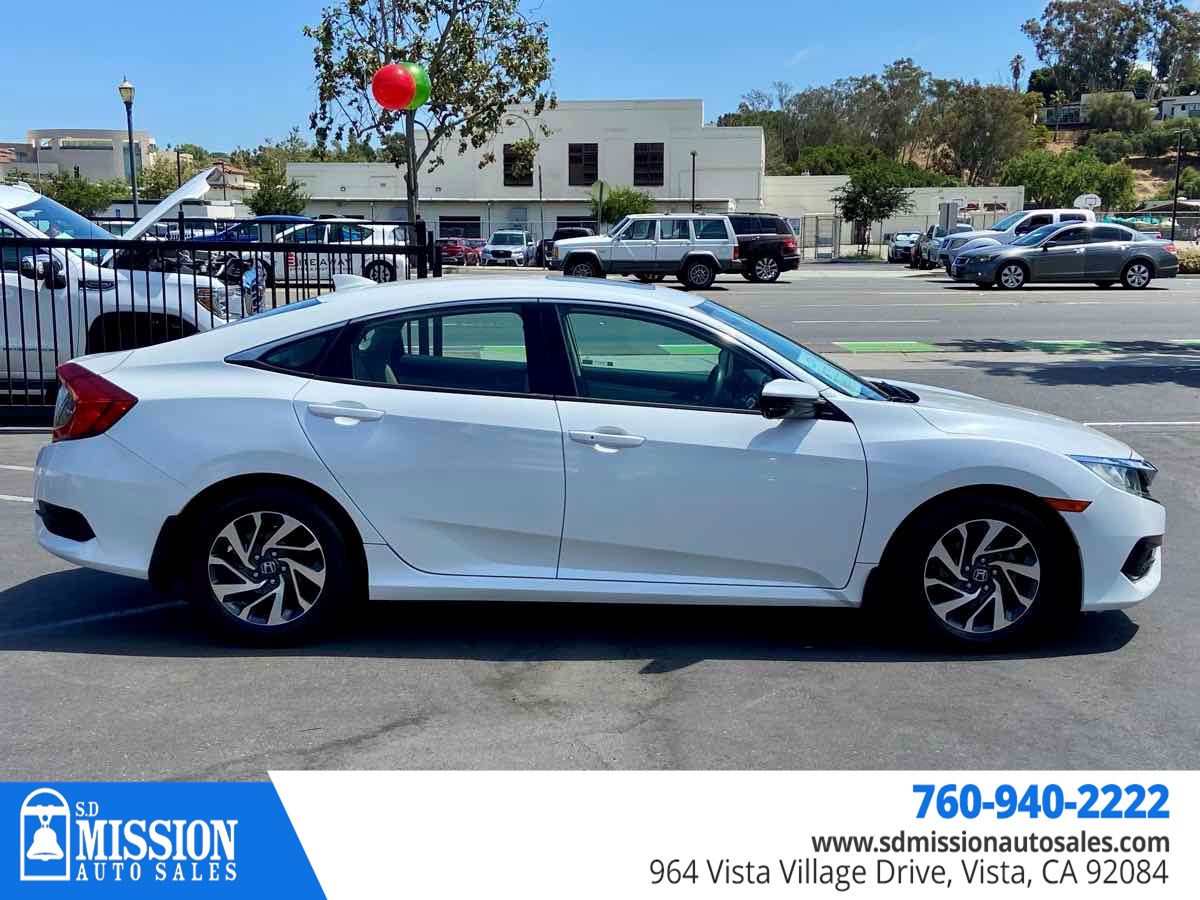 2018 Honda Civic EX photo 6