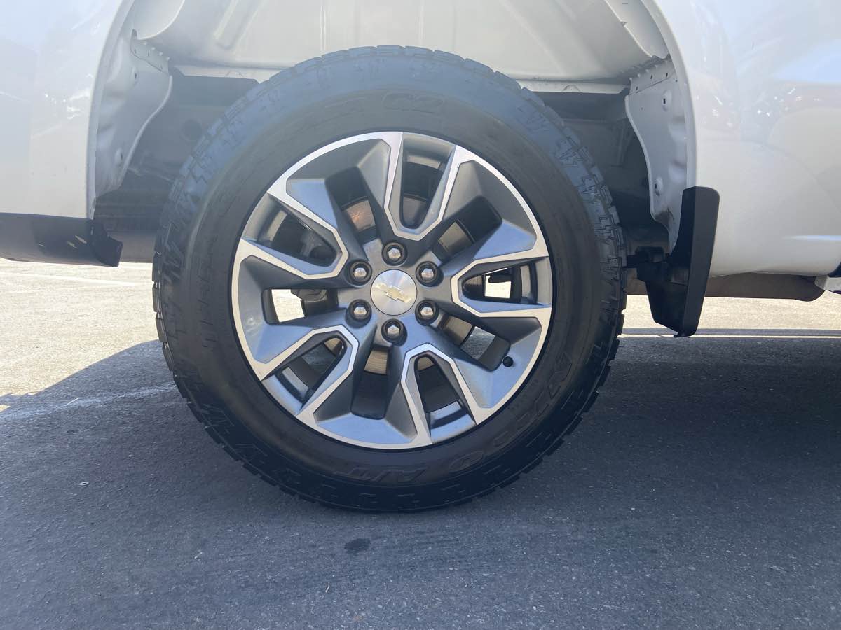 2021 Chevrolet Silverado 1500 LT photo 10