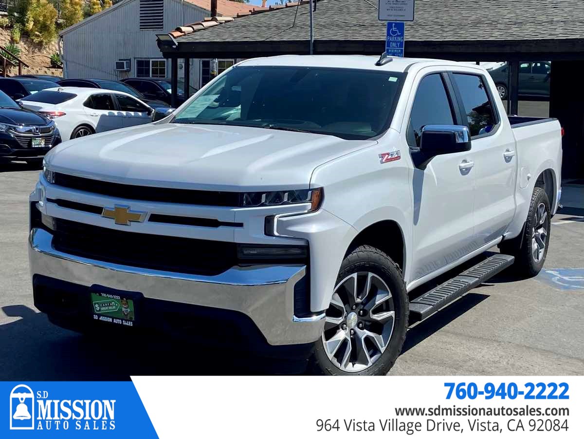 Chevrolet Silverado photo 3